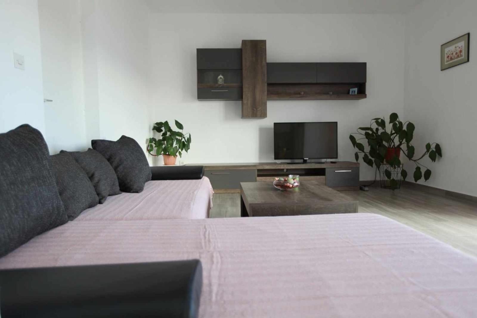 Apartmani Ivana Traù Esterno foto