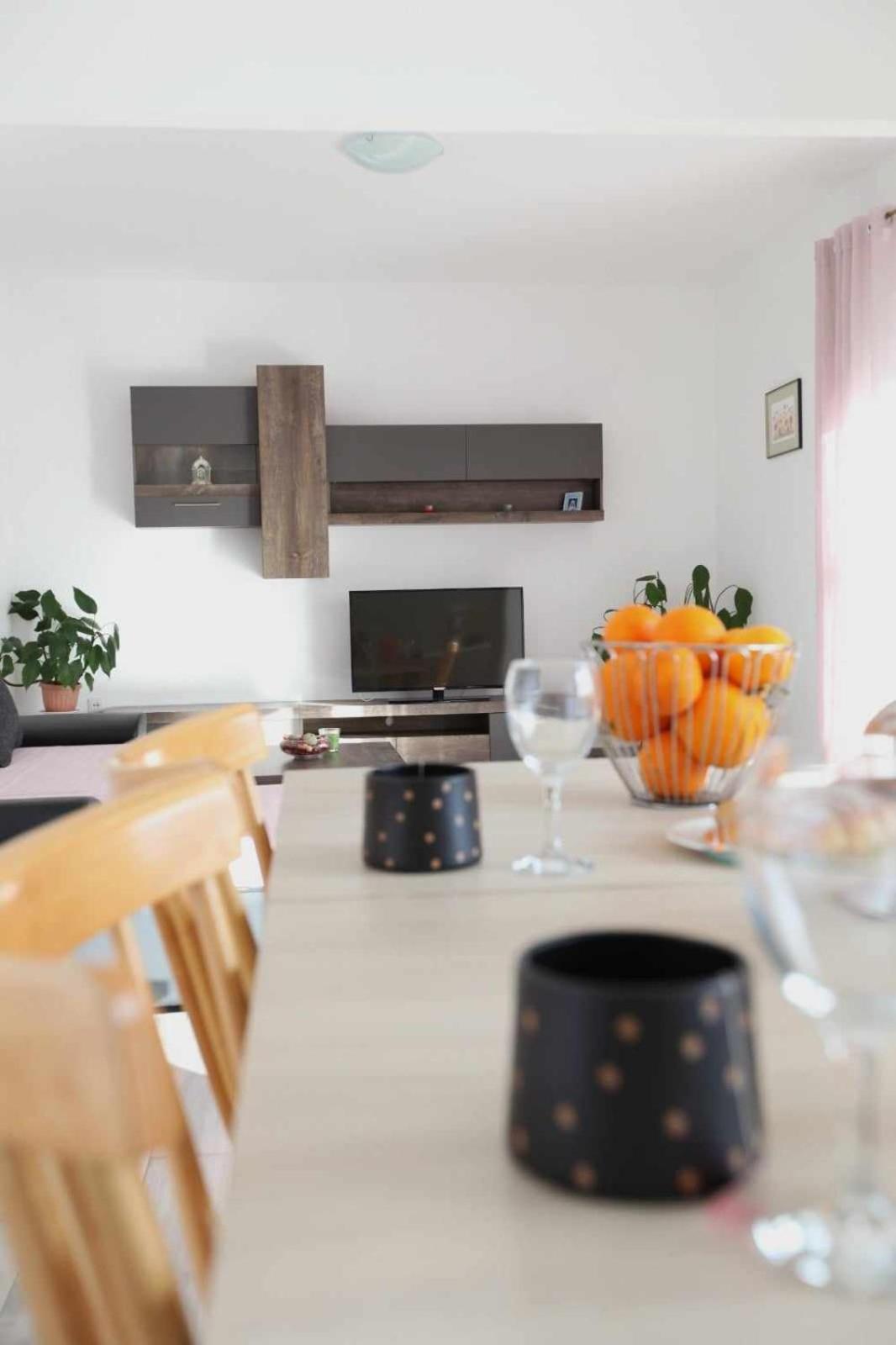 Apartmani Ivana Traù Esterno foto